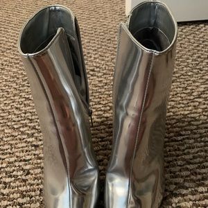 Gianni bini booties